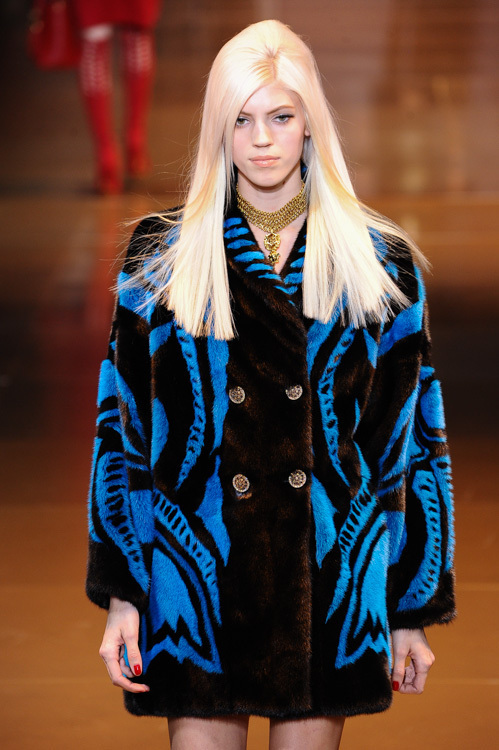 ヴェルサーチェ(VERSACE) 2014-15年秋冬ウィメンズコレクション  - 写真40