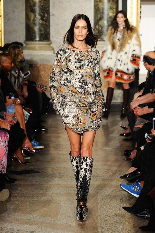 エミリオ・プッチ(EMILIO PUCCI) 2014-15年秋冬ウィメンズコレクション  - 写真4