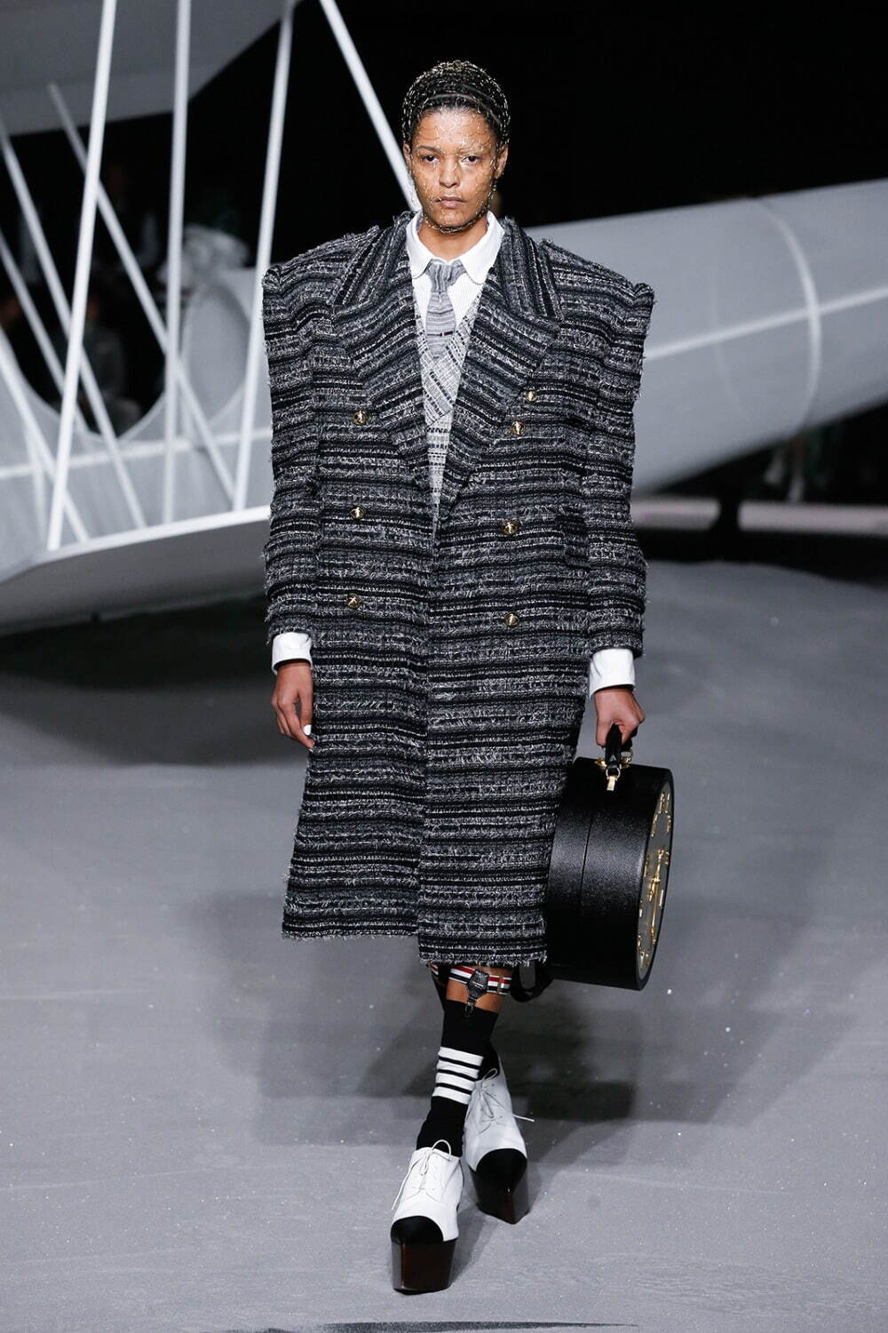 トム ブラウン(THOM BROWNE) 2023-24年秋冬ウィメンズコレクション  - 写真14