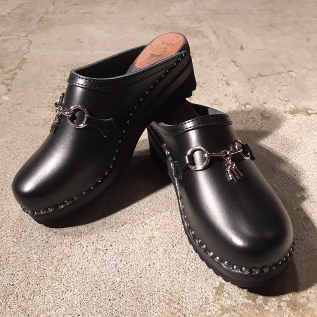 TROENTORP/NEEDLES "Swedish Clog Plain Toe-Bit" 1