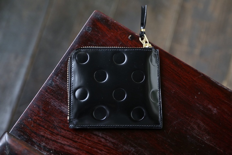 Wallet COMME des GARCONS L字型ZIP財布ポルカドット発売 1