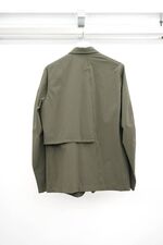 [The Viridi-anne] (ザヴィリディアン) VI-3561-06 WATER-REPELLENT STRETCH BLAZER (DARK OLIVE) 2