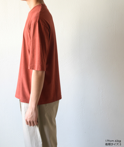 SEAMLESS CREW NECK HALF SLEEVE TEE - Brick【AURALEE】 - 画像4枚目