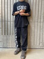 【VETEMENTS】elephants 1