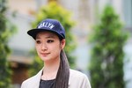 飯島 千賀子さん - オープニングセレモニー(OPENING CEREMONY)、ビューティー＆ユース ユナイテッドアローズ(BEAUTY&YOUTH UNITED ARROWS)｜原宿ストリートスナップ5