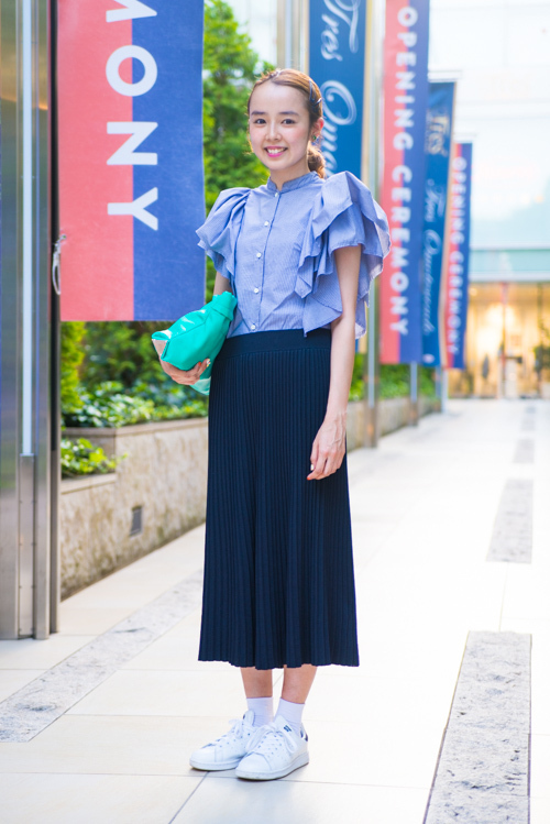 外山 美紀子さん - ザラ(ZARA)、アディダス(adidas)｜原宿ストリートスナップ - 写真1