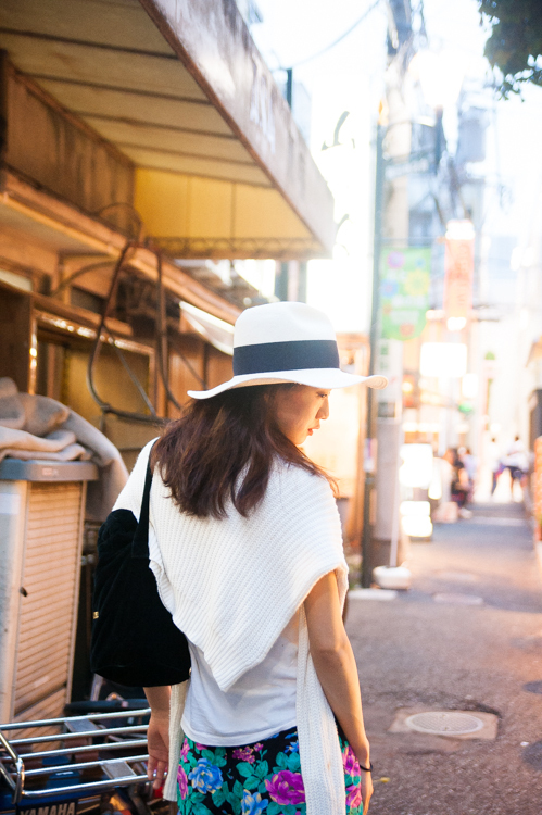 坂詰 真奈さん - ヴィンテージ(vintage)、アメリカンアパレル(American Apparel)｜原宿ストリートスナップ - 写真4