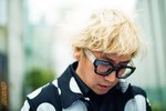 千原 徹也さん - ナインティナイン パーセント イズ(99%IS-)、コム デ ギャルソン(COMME des GARÇONS)｜青山・表参道ストリートスナップ4