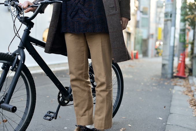 佐藤 友哉さん - サカイ(sacai)、ドリス ヴァン ノッテン(DRIES VAN NOTEN)｜原宿ストリートスナップ - 写真13