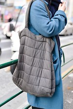 吉田 奏穂さん - フェラガモ(Ferragamo)、イッセイ ミヤケ(ISSEY MIYAKE)｜原宿ストリートスナップ6