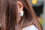 小松 由佳さん - メイド イン ヘブン(MADE IN HEAVEN)、アクネ ストゥディオズ(Acne Studios)｜青山・表参道ストリートスナップ7