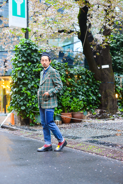 ヨシオカ レオさん - ピエール カルダン(Pierre Cardin)、リーバイス(Levi's)｜青山・表参道ストリートスナップ - 写真8