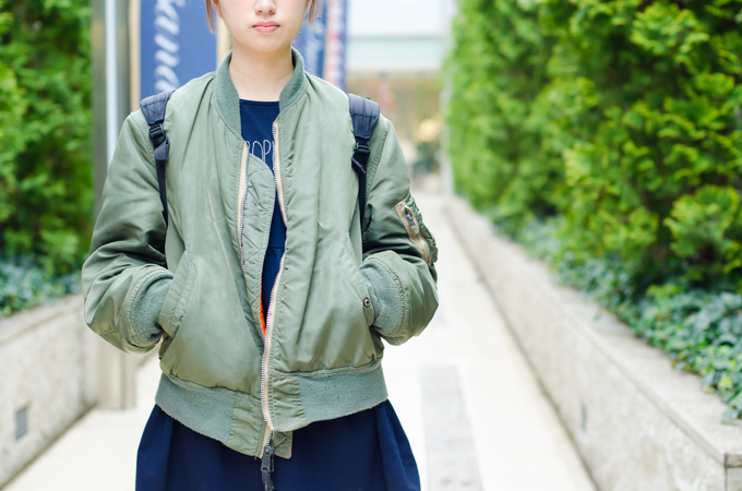 西嶋 みなみさん - ジャンスポーツ(JanSport)｜原宿ストリートスナップ - 写真2