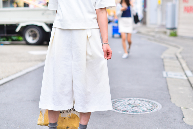 山下 愛奈さん - レイ ビームス(Ray BEAMS)、ステュディオス(STUDIOUS)｜原宿ストリートスナップ - 写真4