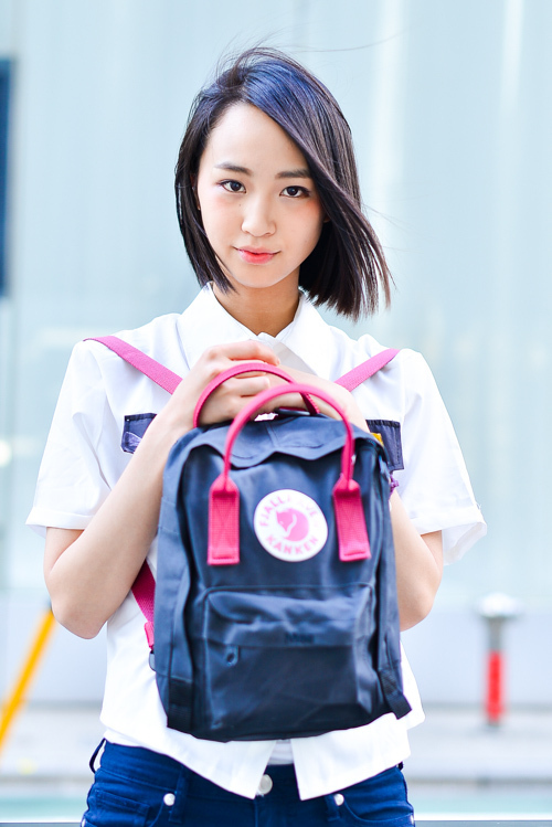 三戸 セリカさん - フェールラーベン(FJALLRAVEN)｜原宿ストリートスナップ - 写真6