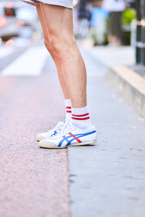 岩井 謙典さん - ラッド ミュージシャン(LAD MUSICIAN)、オニツカタイガー(Onitsuka Tiger)｜原宿ストリートスナップ - 写真5