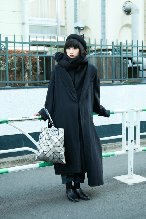 老月 ミカさん - ヨウジヤマモト(Yohji Yamamoto)、マルニ(MARNI)｜原宿ストリートスナップ1