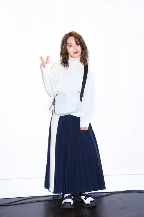 高橋 愛さん - アディダス(adidas)、マウジー(MOUSSY)｜原宿ストリートスナップ - 写真2