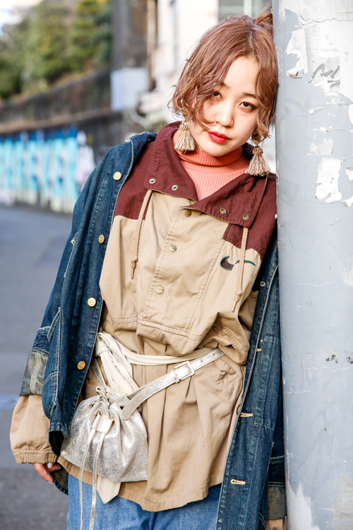 竹内 麻珠さん - カーハート(CARHARTT)、ナイキ(NIKE)｜原宿ストリートスナップ - 写真5