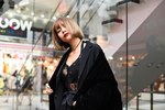 三ツ木 有里さん - ヨウジヤマモト(Yohji Yamamoto)、ヴィヴィアン・ウエストウッド(Vivienne Westwood)｜原宿ストリートスナップ5