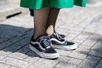 金子 ひとみさん - ミラ オーウェン(Mila Owen)、ヴァンズ(VANS)｜原宿ストリートスナップ5