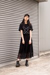 長田 侑子さん - トリコ ・コム デ ギャルソン(trict COMME des GARÇONS)、ドクターマーチン(Dr. Martens)｜原宿ストリートスナップ2