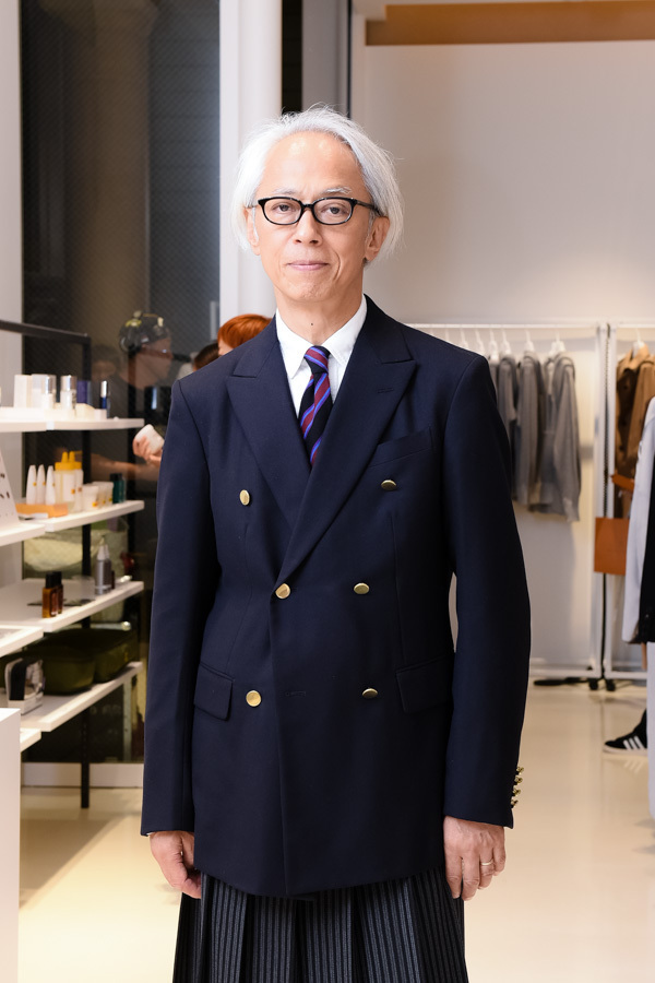 栗野 宏文さん - サイ(Scye)、コム デ ギャルソン・オム プリュス(COMME des GARÇONS HOMME PLUS)｜原宿ストリートスナップ - 写真2