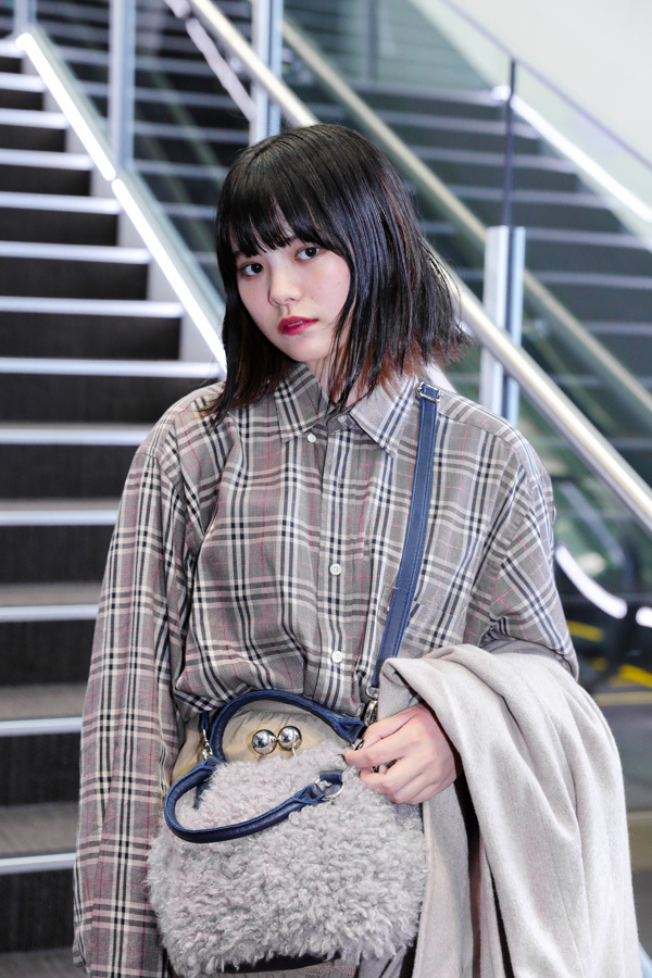 なつみさん - ヴィンテージ(vintage)、ドクターマーチン(Dr. Martens)｜渋谷ストリートスナップ - 写真2