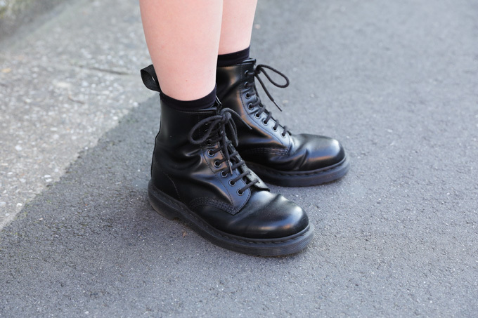 稲葉 慧さん - ドクターマーチン(Dr. Martens)、MOMA(MOMA)｜原宿ストリートスナップ - 写真4