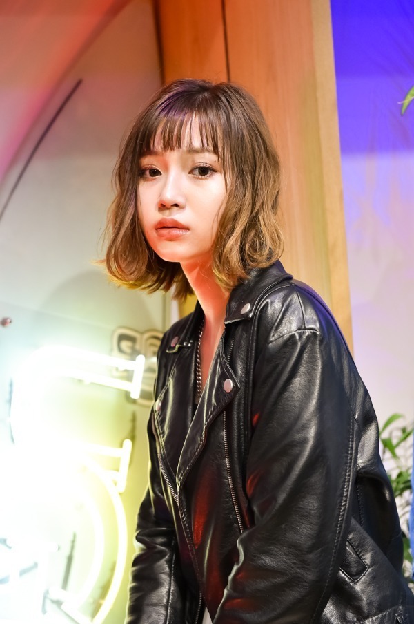 杉本 美穂さん - ザラ(ZARA)、ロデオ クラウンズ(RODEO CROWNS)｜銀座ストリートスナップ - 写真2