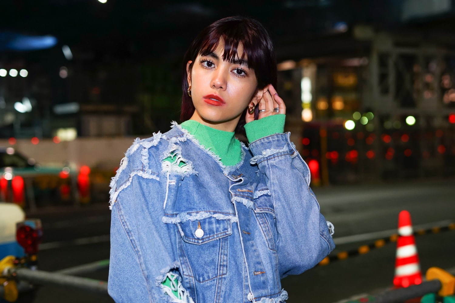 美南 レイラさん - スライ(SLY)、マウジー(MOUSSY)｜渋谷ストリートスナップ - 写真5