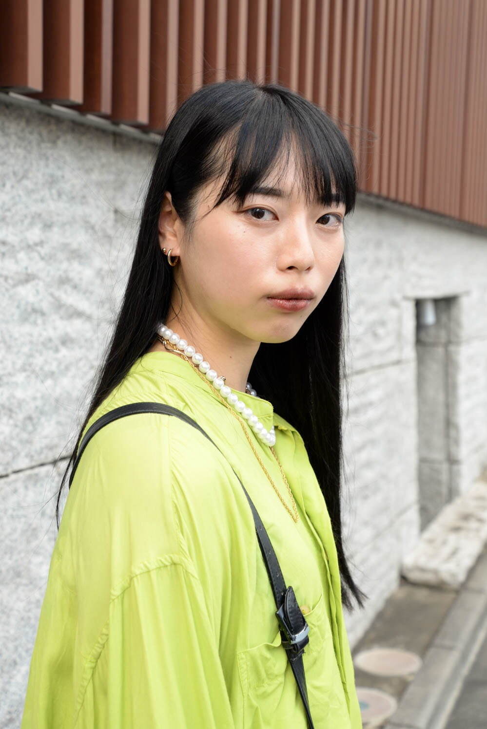 中野 彩花さん - 古着(ユーズド)(USED)、ドクターマーチン(Dr. Martens)｜渋谷ストリートスナップ - 写真4