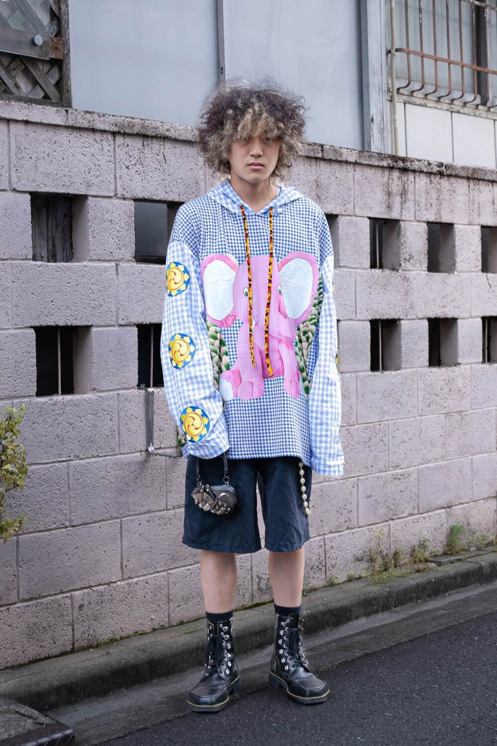 加藤 志門さん - アクネ ストゥディオズ(Acne Studios)、マリアーノ(MAGLIANO)｜渋谷ストリートスナップ1