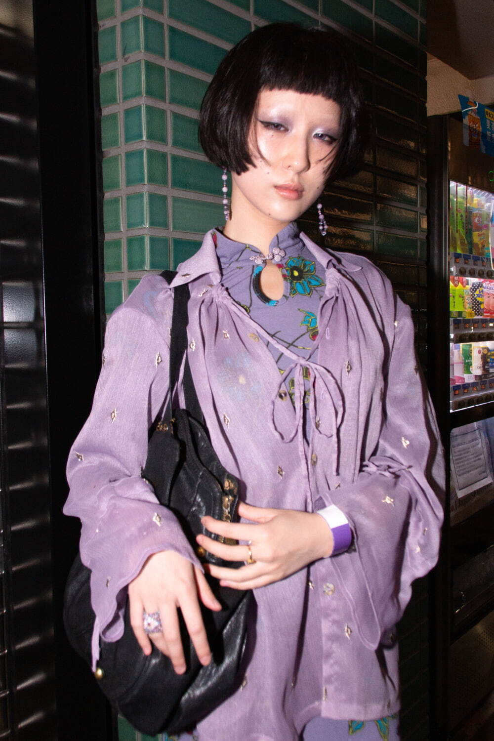 リイゼンさん - 古着(ユーズド)(USED)、アナ スイ エヌワイシー(ANNA SUI NYC)｜原宿ストリートスナップ - 写真3